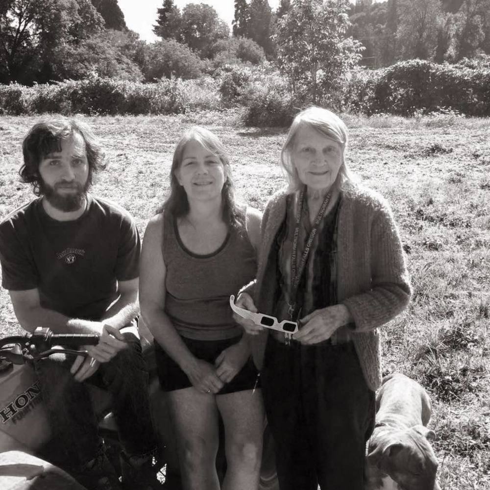 Meet your Posher, Shirley